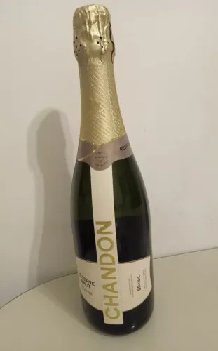 Espumante Chandon champagne