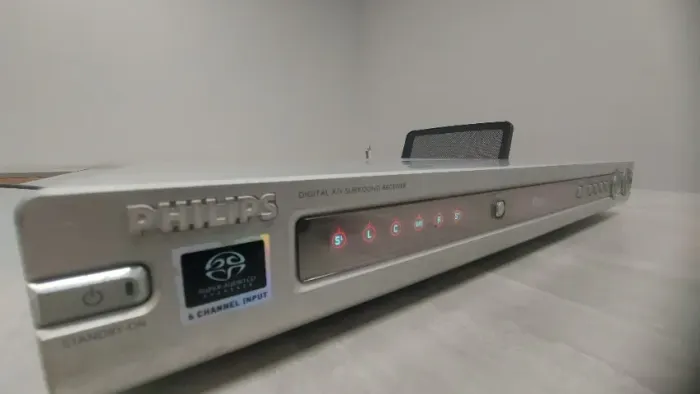 Receiver e Home Theater PHILLIPS LX 700 Semi Novo