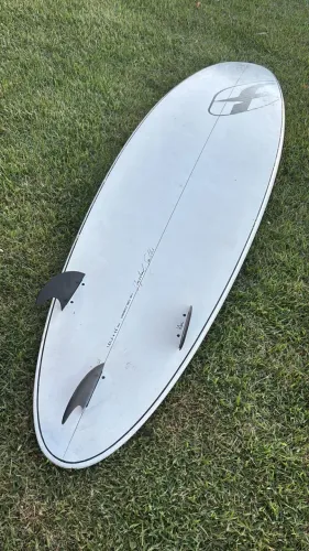 Prancha F-one 5?11 surfboard 180.5x46  