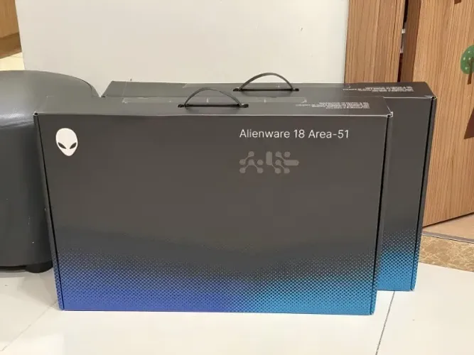 Notebook Gamer AlienWare 18 Area 51 Rtx 5090 Lacrado