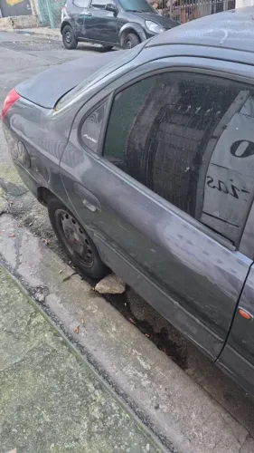 Ford Mondeo CLX 2.0i 4P MEC 1997