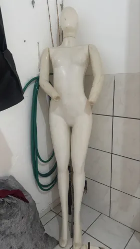 Vendo dois manequim usado por 120 reais