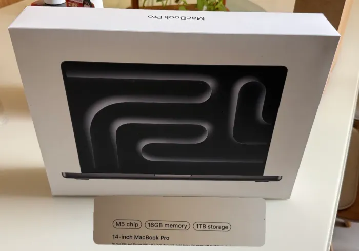 Macbook pro m5 