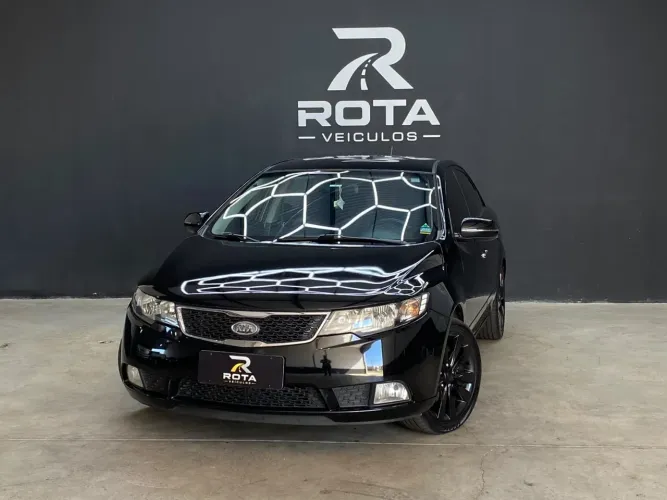 Kia Motors Cerato 1.6 16V Mec. 2013