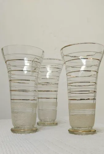 3copos vintage vidro translúcido acabamento refinado filetes dourados charme estilo drinks