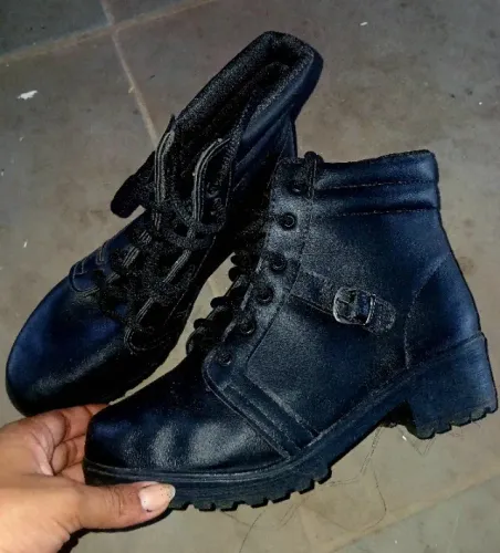 Bota coturno preta, TAM 37
