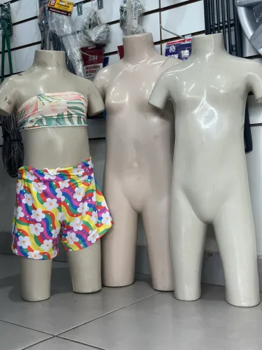 Manequim infantil 
