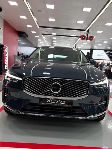Volvo XC-60 T-8 Pol. Eng. 2.0 AWD (híbrido) 2026
