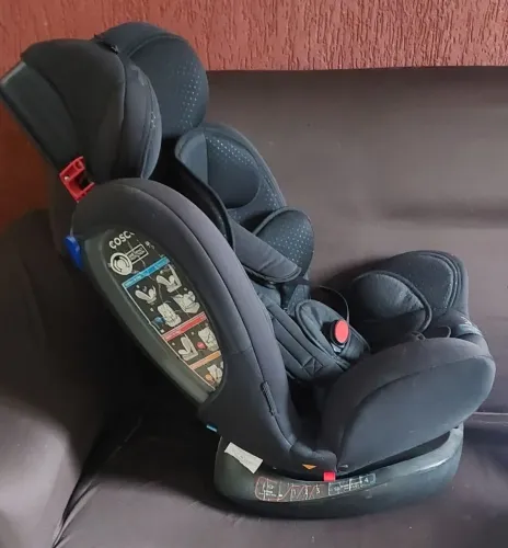 Cadeirinha de bebê para carro