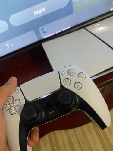 Vendo PlayStation 5 slim mídia digital
