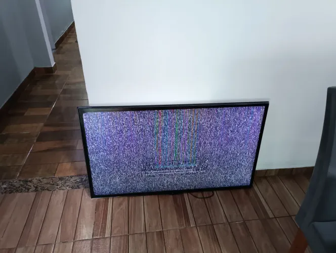 Tv com defeito 46 polegada 