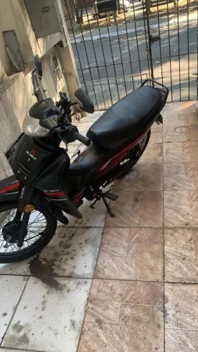 vende-se ou troca Shineray ano 2013 documento e a nota 600 para deixar em dias