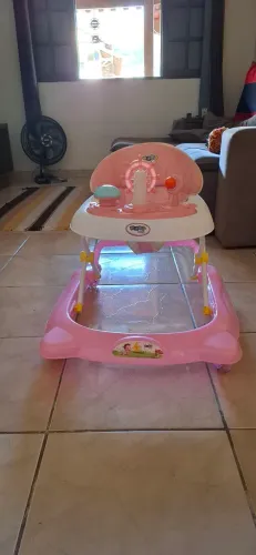 Andador Infantil Musical Para Bebê La Bamba - Maxi Baby (Rosa)