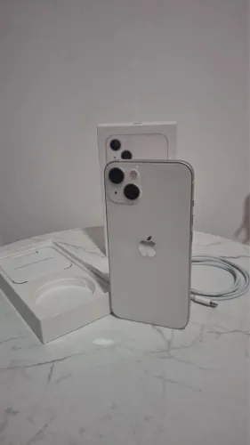 iPhone 13 - 128gb Impecável