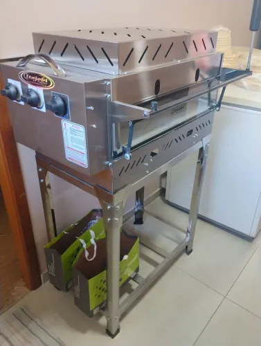 Vendo Forno para pizzas a gás nunca usado 