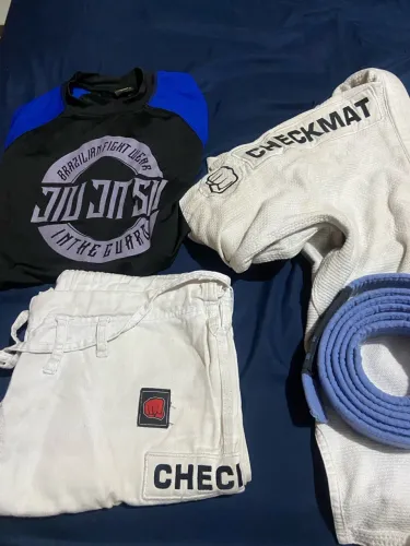 Kimono Jiu Jitsu koral checkmat A0, hashguard P azul + faixa azul