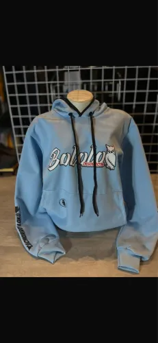 Vendo moletom bololô masculino. Usado apenas 2 vezes.