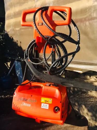 ? LAVADORA DE ALTA PRESSÃO JACTO CLEAN J6800 ?