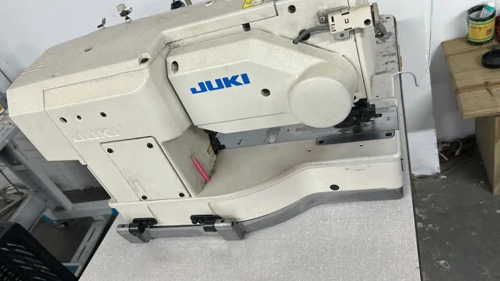 Máquina caseado Juki