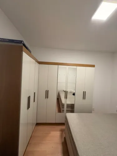 Guarda roupa casal