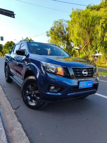 Nissan Frontier Attac.cd 4X4 2.3 Bi-TB Die. AUT 2021