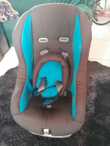 Cadeirinha para criança