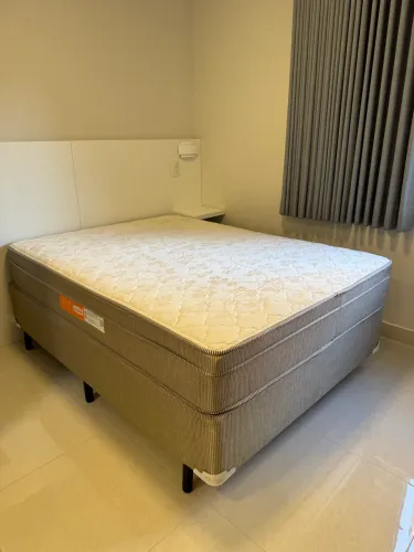 Cama box casal + colchão mola ensacada