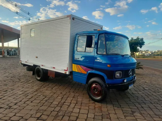 Mercedez 608 Baú 1978 Relíquia 
