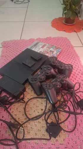 PlayStation 2 Slim Original Completo - 3 Controles + 1 Memory Cards (Relíquia)