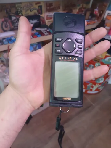 Vendo gps garmin 12 canais