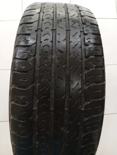 Vendo uma roda com pneu semi-novo Goodyear do Corolla 205/55/R16 Zap *