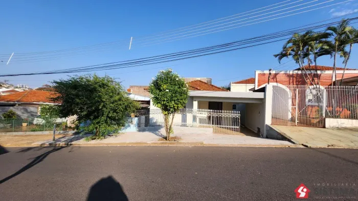 Casa térrea no bairro Vila Rosa em Presidente Prudente