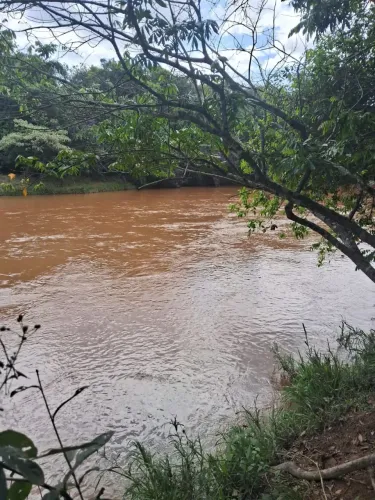 Terreno em Piracema MG. 10 mil metros plano OPORTUNIDADE com rio Para nos fundos. ACEITO