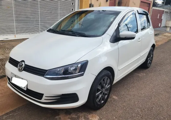 Volkswagen Fox Trendline 1.6 Flex 8V 5P 2016