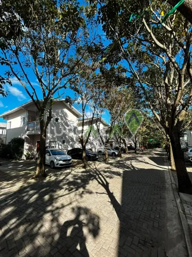 Casa em Condomínio de Luxo na Vila São Bento, São José dos Campos-SP: 3 quartos, 1 suíte,