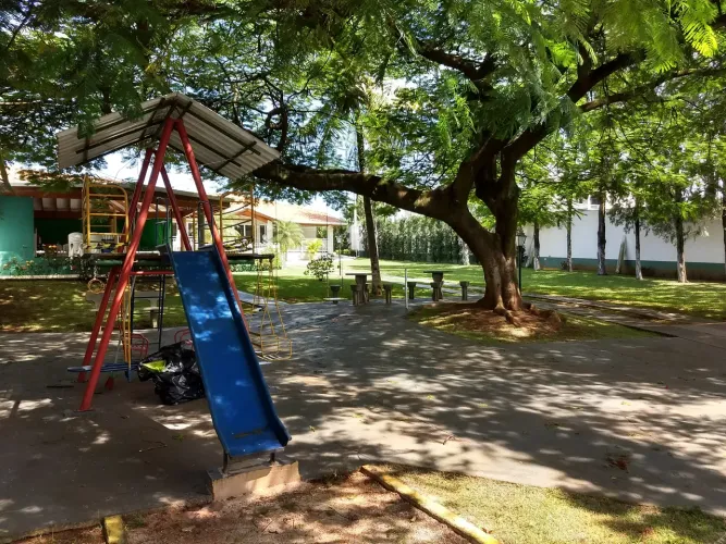 Incrível área de lazer, com salão de festa para casamentos.