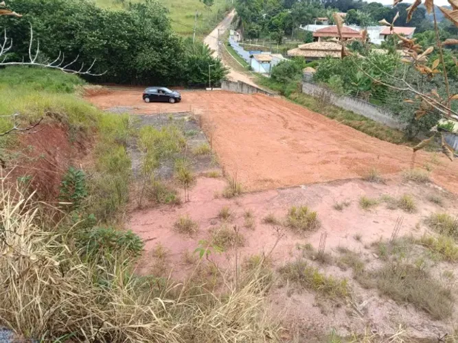 Chácara com 1000m2 - Chácara Ingrid