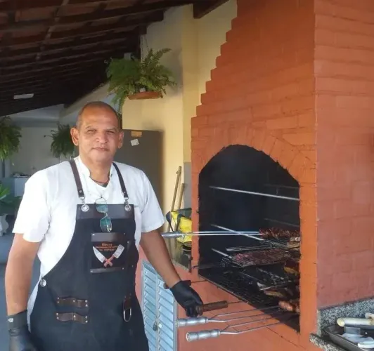 Churrasqueiro Profissional