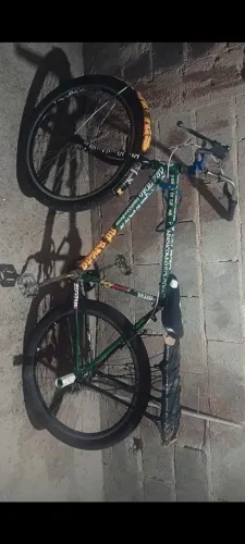 Bicicleta aro 26