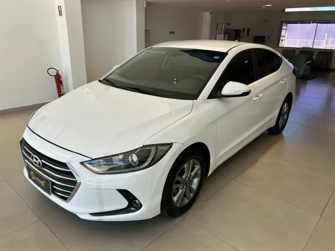 Hyundai Elantra 2.0 16V Flex Aut. 2018