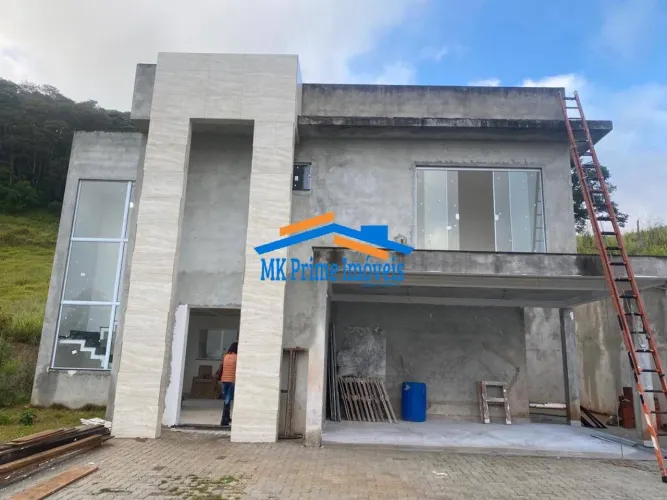 Sobrado condomínio fechado  Serra da Cantareira  Alto Padrão (Na planta)