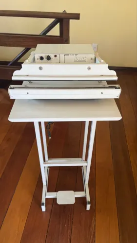 Seladora Barbi TI-400 - 40 cm com pedal e mesa