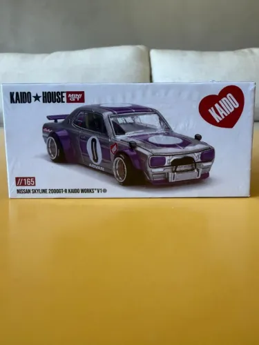Mini GT Kaido House Nissan Skyline 2000GT-R Kaido Works V1 #165 1:64