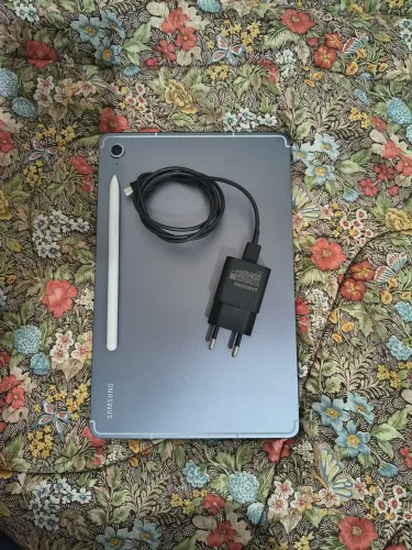 Tablet Samsung S10 FE 5G, 128 GB, 8 GB RAM