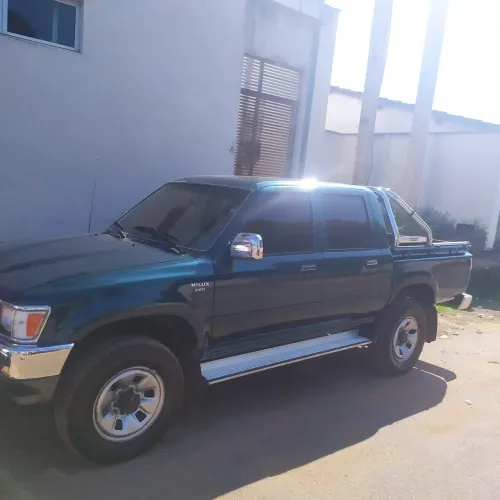 Toyota Hilux CD SR5 4X4 2.8 Diesel 2001