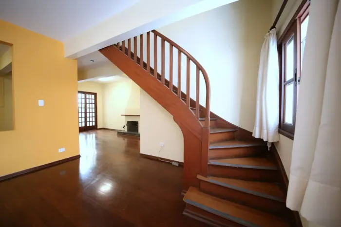 Casa à venda na Vila Nova Conceição com 199 m², 5 quartos e 2 vagas