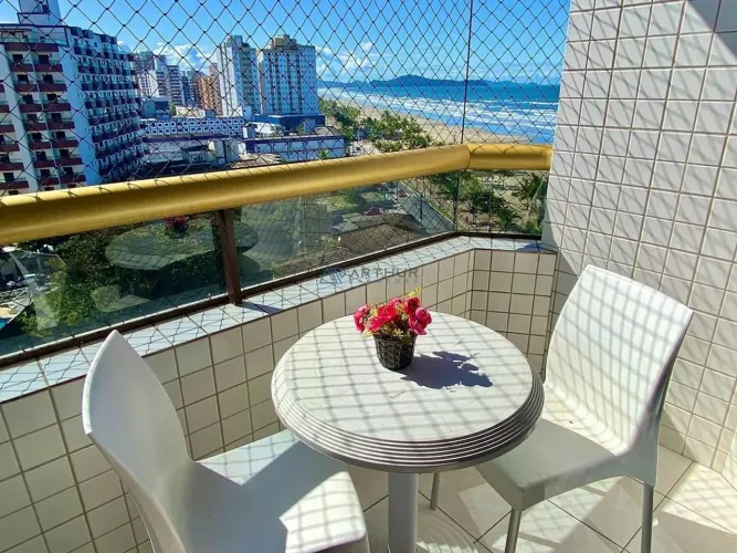 Apartamento à venda com vista mar e 1 dormitório em Praia Grande na Vila Mirim