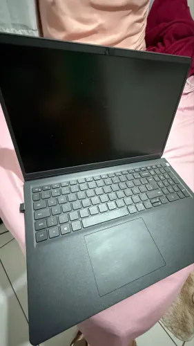 Notebook Dell AMD Ryzen 7 8GB 256 SDD