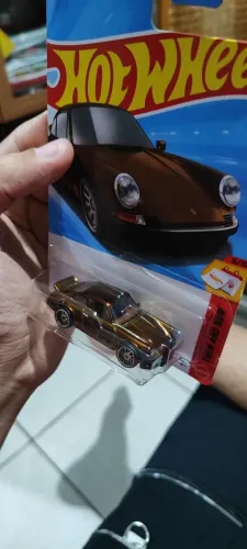 Hotwhells super t-hunt Porsche 911