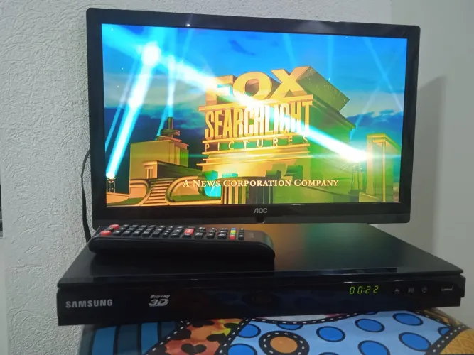 Blu-ray player Samsung 3D BD-E5500 no estado